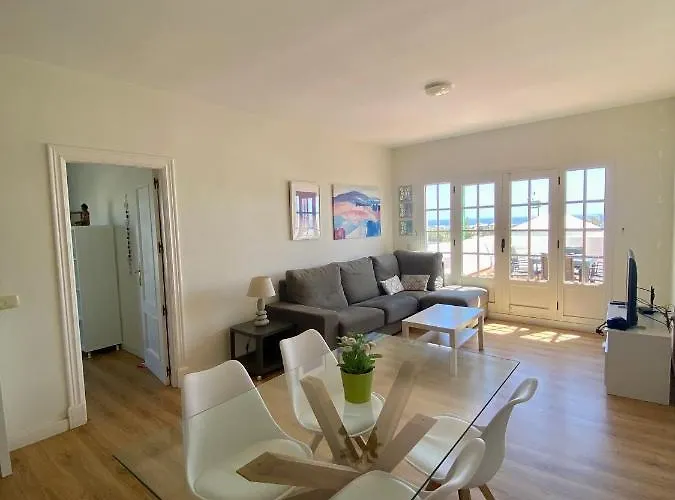 Apartamento Om Con Piscina Y Vistas Al Mar *