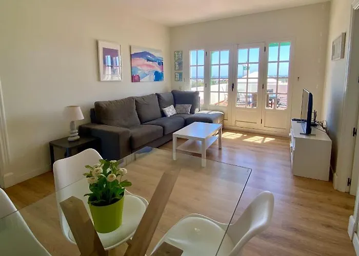 Apartamento Om Con Piscina Y Vistas Al Mar Apartmán Costa Teguise